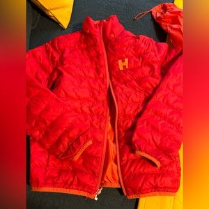 Boys size 8 packable jacket with detachable hood